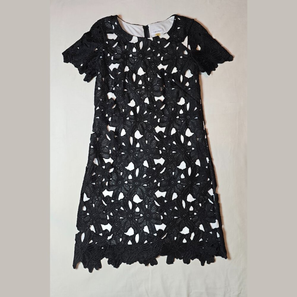 Calvin Klein Black Floral Lace Overlay Sheath Dress – Short Sleeve – Size 6